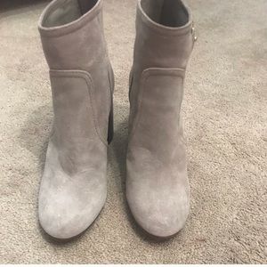 Tory Burch tan boots size 8